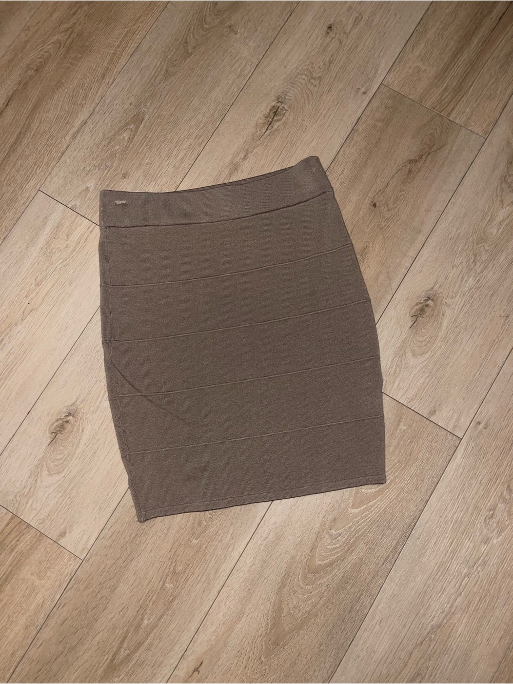 Tailored Taupe Knit Pencil Skirt - Sleek Women's Work-to-Weekend Style